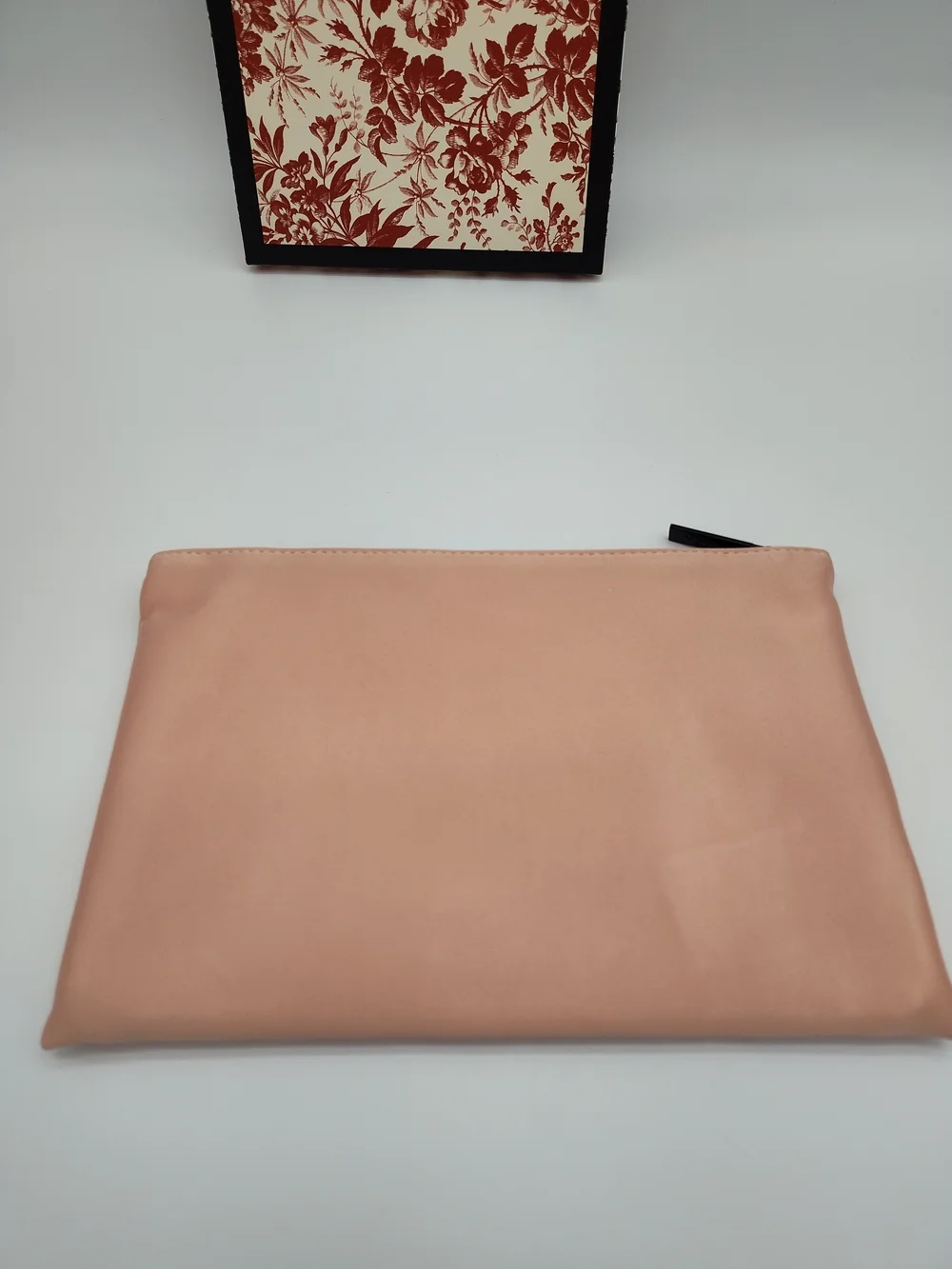 GUCCI BLOOM Beauty Floral Cosmetic Pouch Pink Toile Travel Makeup Case NWT NIB
